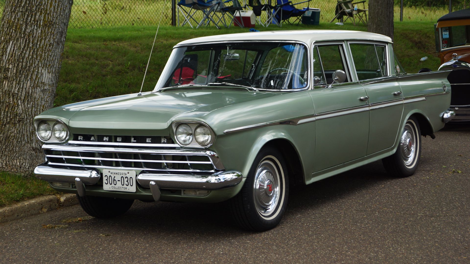 File:1960 AMC Rambler Classic Custom (34732443894).jpg