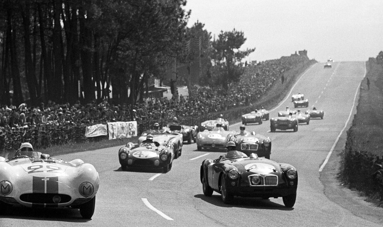 Briggs Cunningham, Cunningham-Offenhauser C6R, 24 Hours of Le Mans, Le Mans, 11 June 1955.