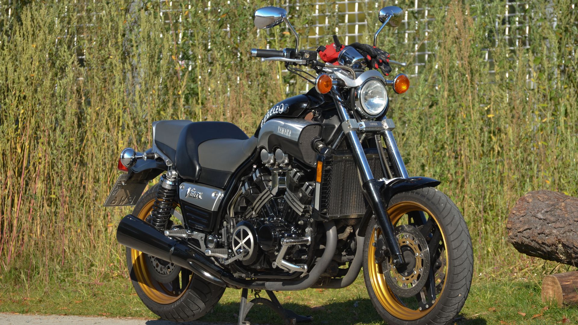 File:Yamaha Vmax motorbike.jpg