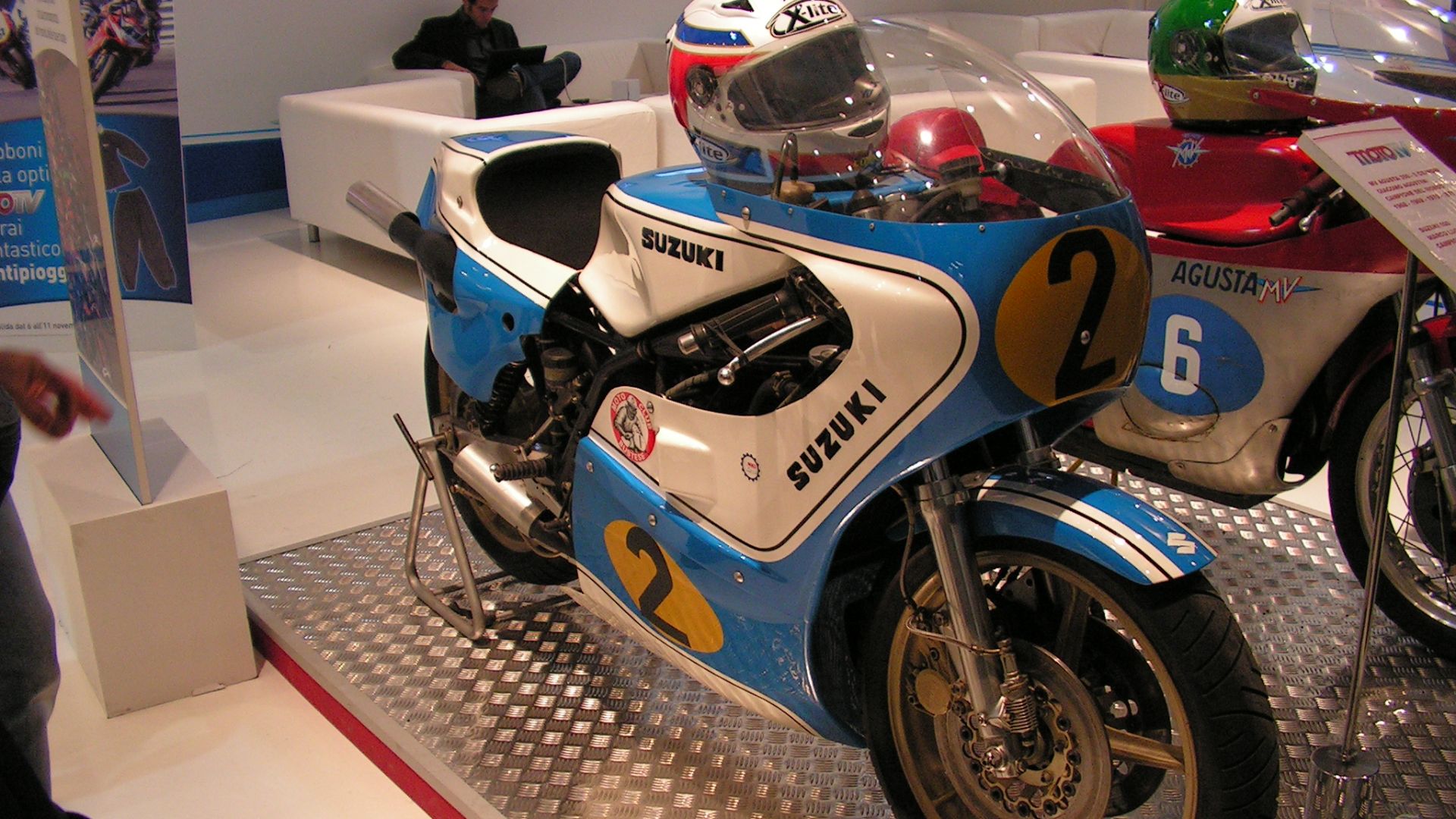 File:Suzuki 500 1981.jpg