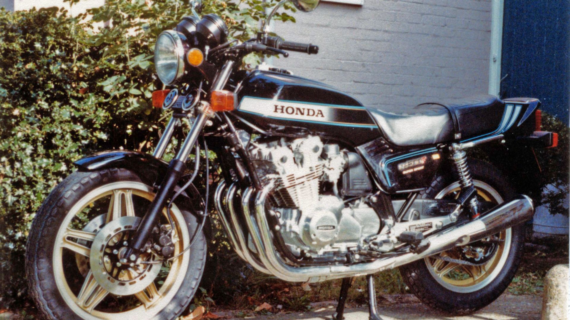 File:Honda CB900F 01.jpg
