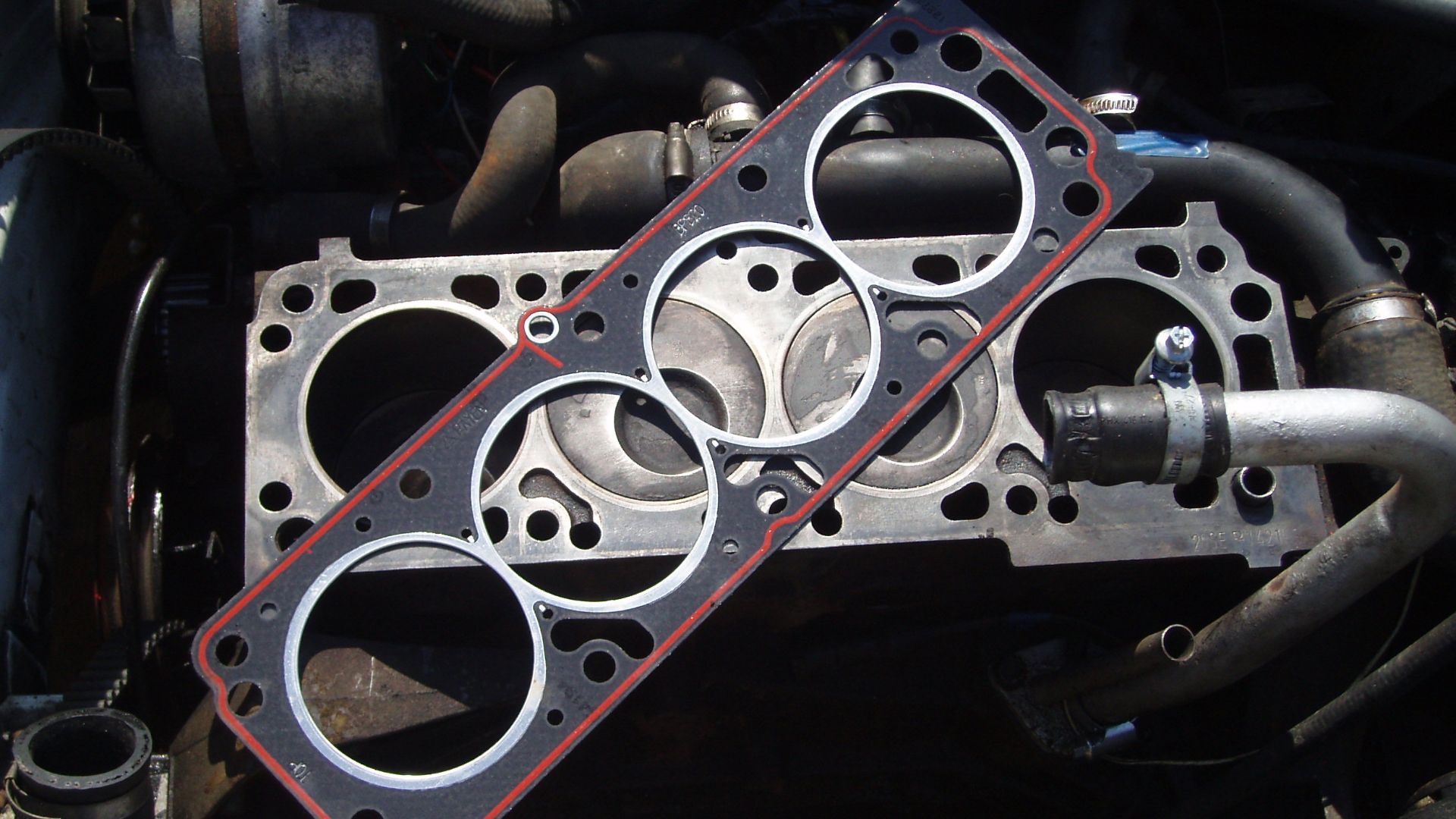 File:Head gasket on block.jpg
