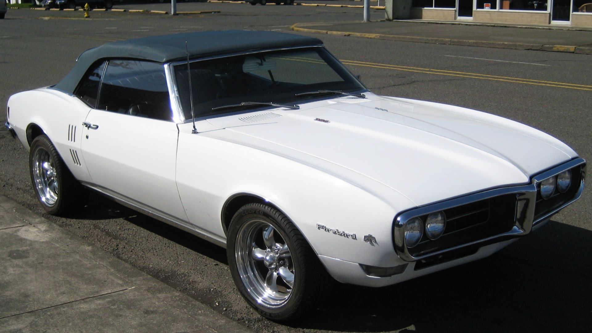 File:1968 Pontiac Firebird (4468246645).jpg