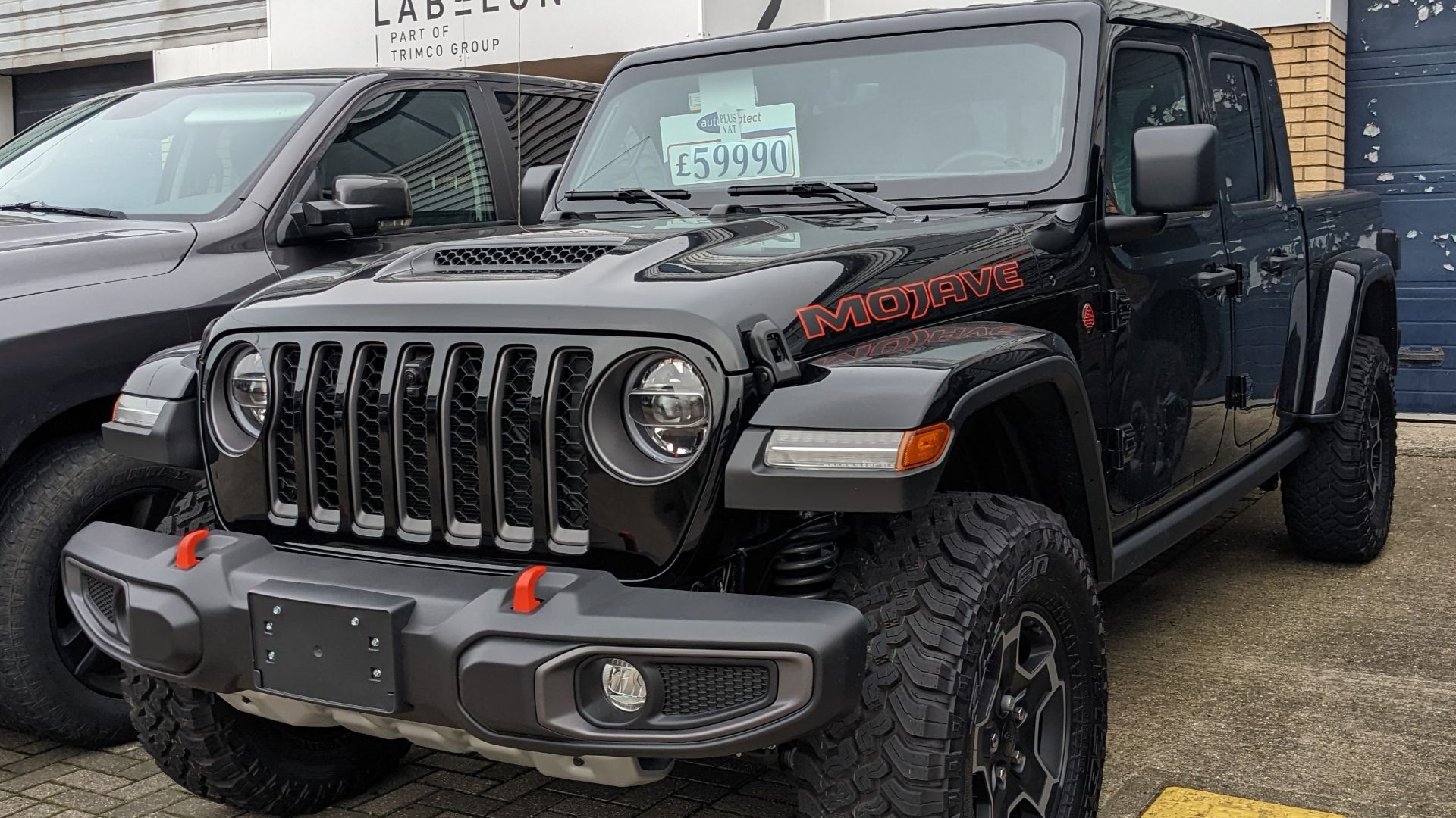 File:2021 Jeep Gladiator Mojave.jpg
