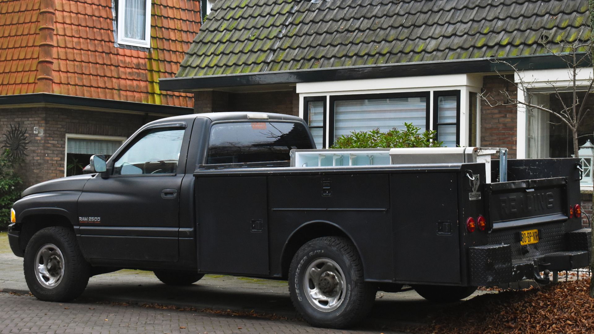 File:Dodge Ram 2500 Cummins Turbo Diesel (50656854711).jpg