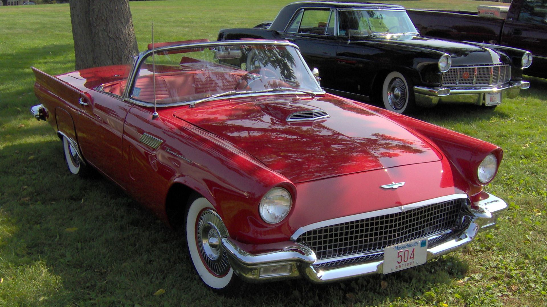 File:1957 Ford Thunderbird red.JPG
