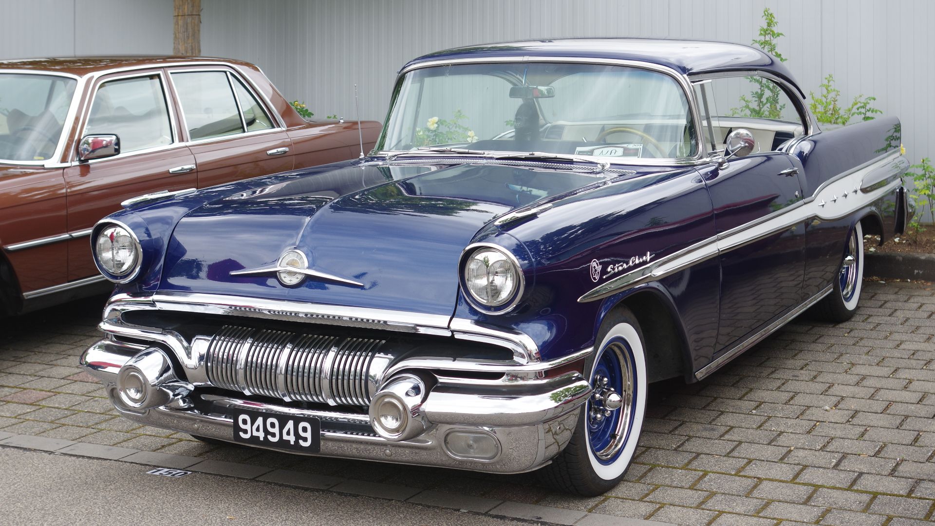 File:Pontiac Star Chief BW 2016-07-17 13-08-08.jpg