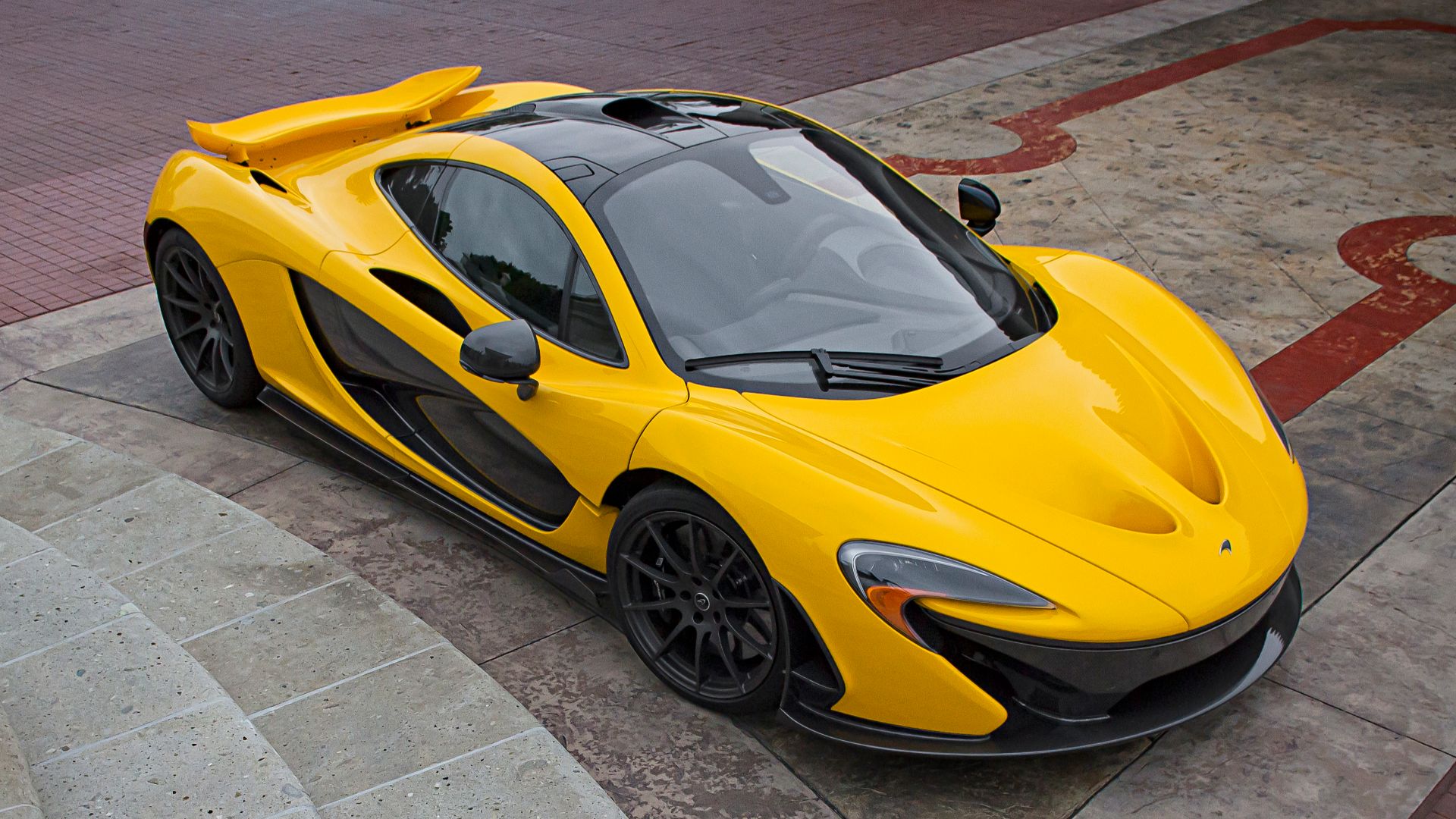 Old shot of a Yellow McLaren P1 spotted in Dana Point California.