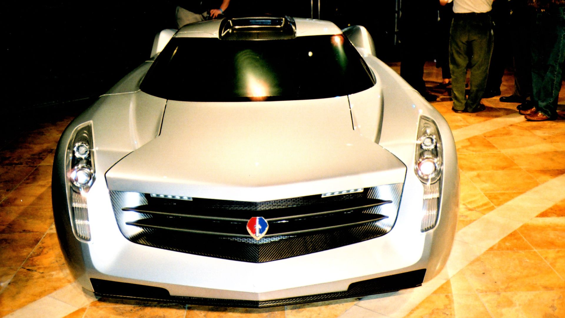 Shown at the 2006 SEMA show.
www.flickr.com/photos/autohistorian/16419453546/in/photol...
