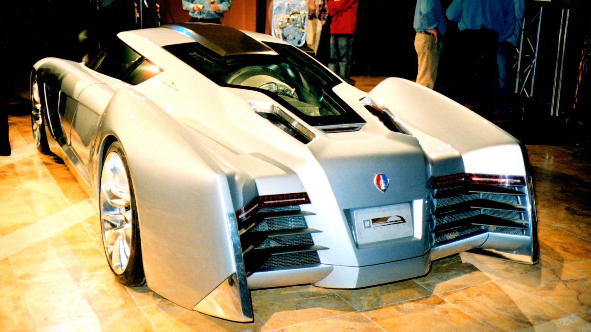 Shown at the 2006 SEMA show.
www.flickr.com/photos/autohistorian/16445441325/in/datepo...