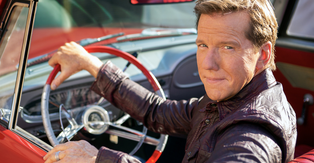 Jeff Dunham in a red car