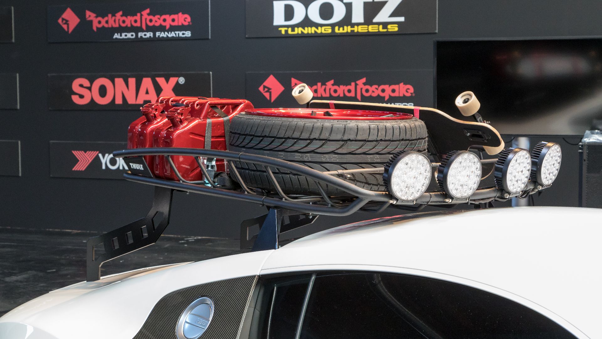 Roof rack on a customized Audi R8 at Tuning World Bodensee 2018