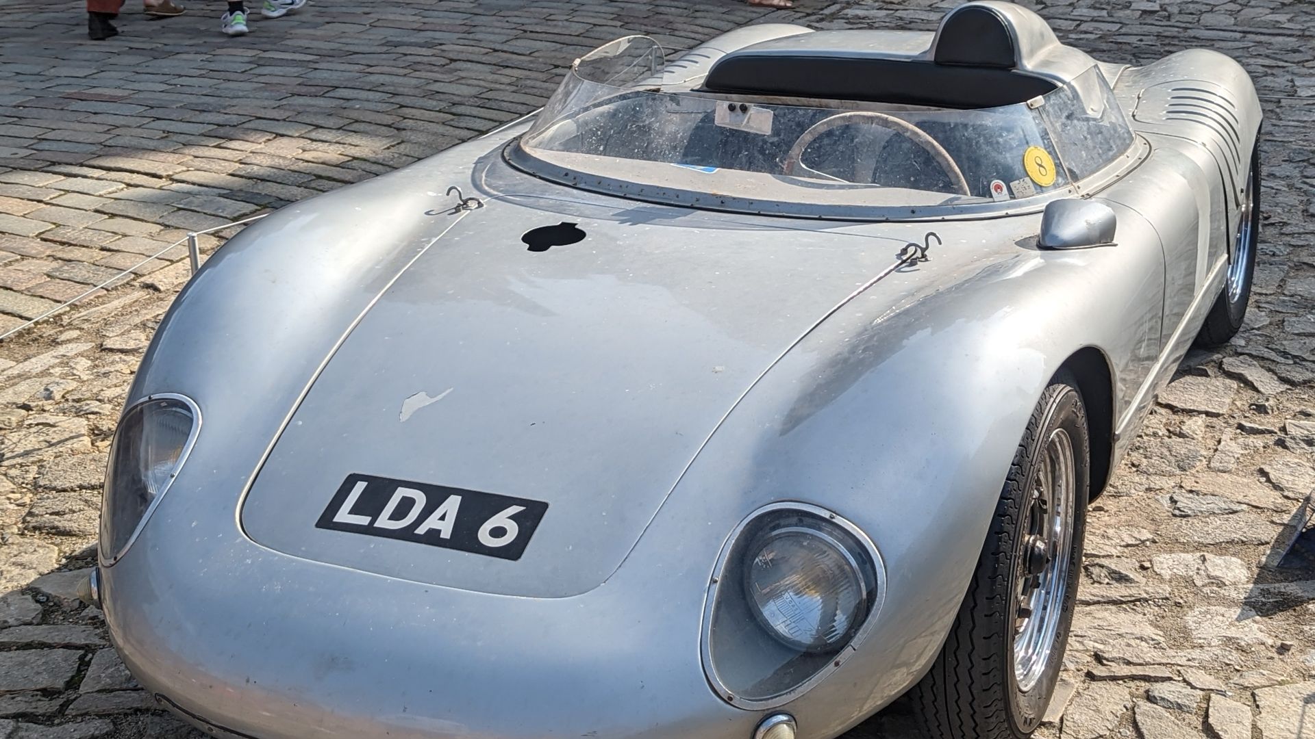 1956 model Porsche 550 Spyder s/n 0079, at Gooding auction on 3 Sept 2022, selling for GBP 2,025,000. It was modified to look like an RS60 at some point in its carreer.