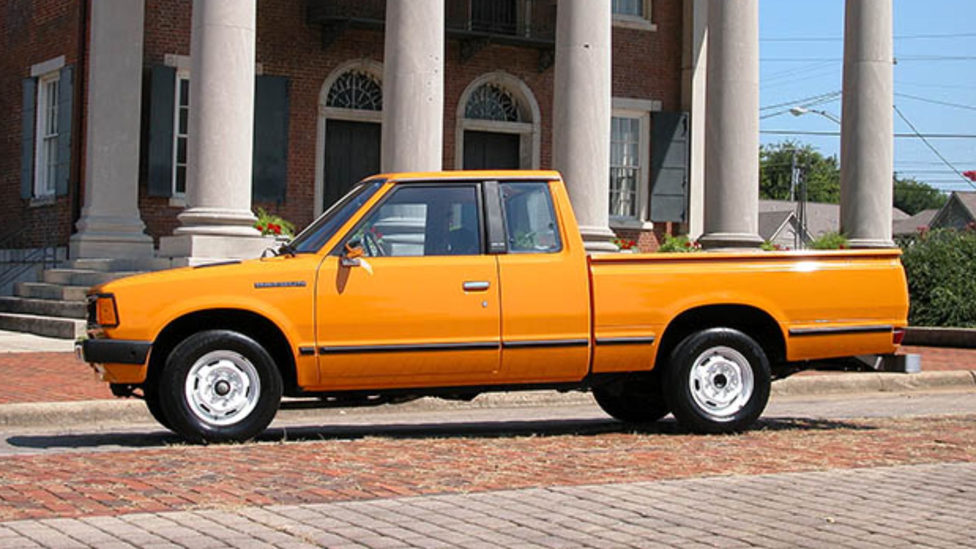 File:Datsun 720.jpg