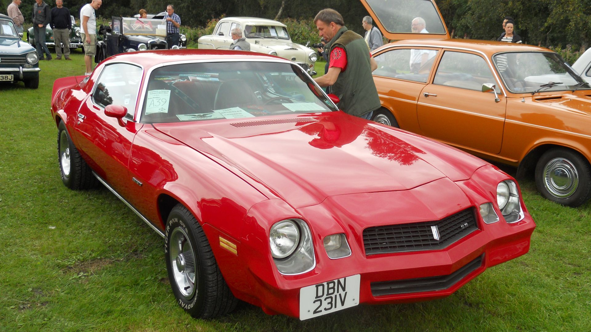 Seen on display at the Trans Lancs Rally at Heaton Park, it was imported here to the UK in October 2007 and due to its age it's given the post-1974 Manchester registration mark.
The