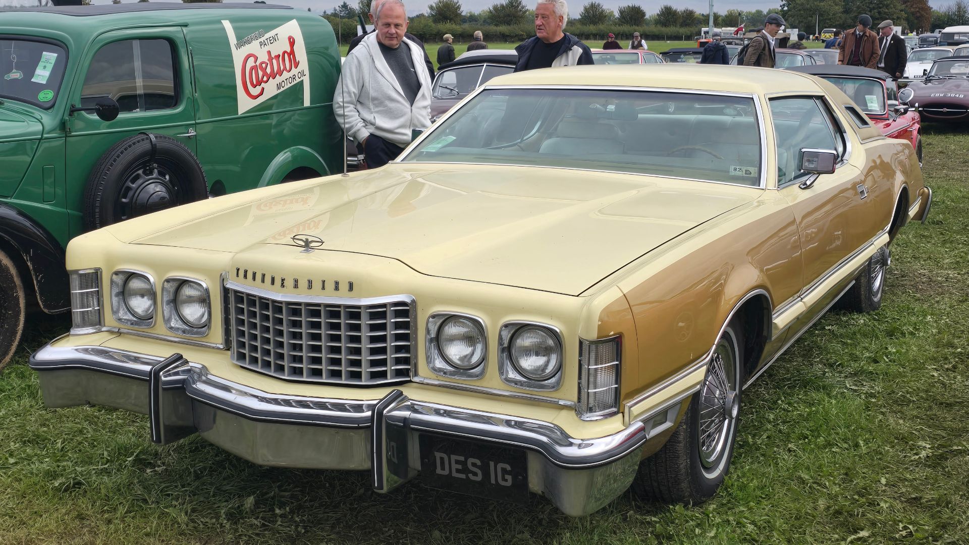 Ford Thunderbird