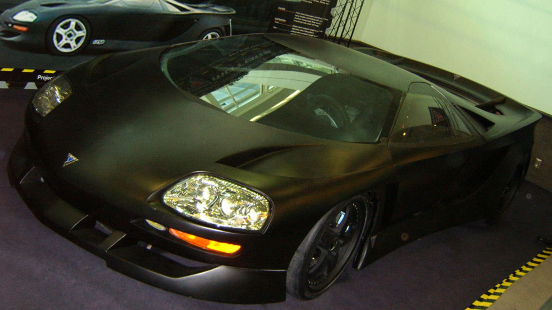 Vector WX8 prototype on display at the 2008 Los Angeles Auto Show.