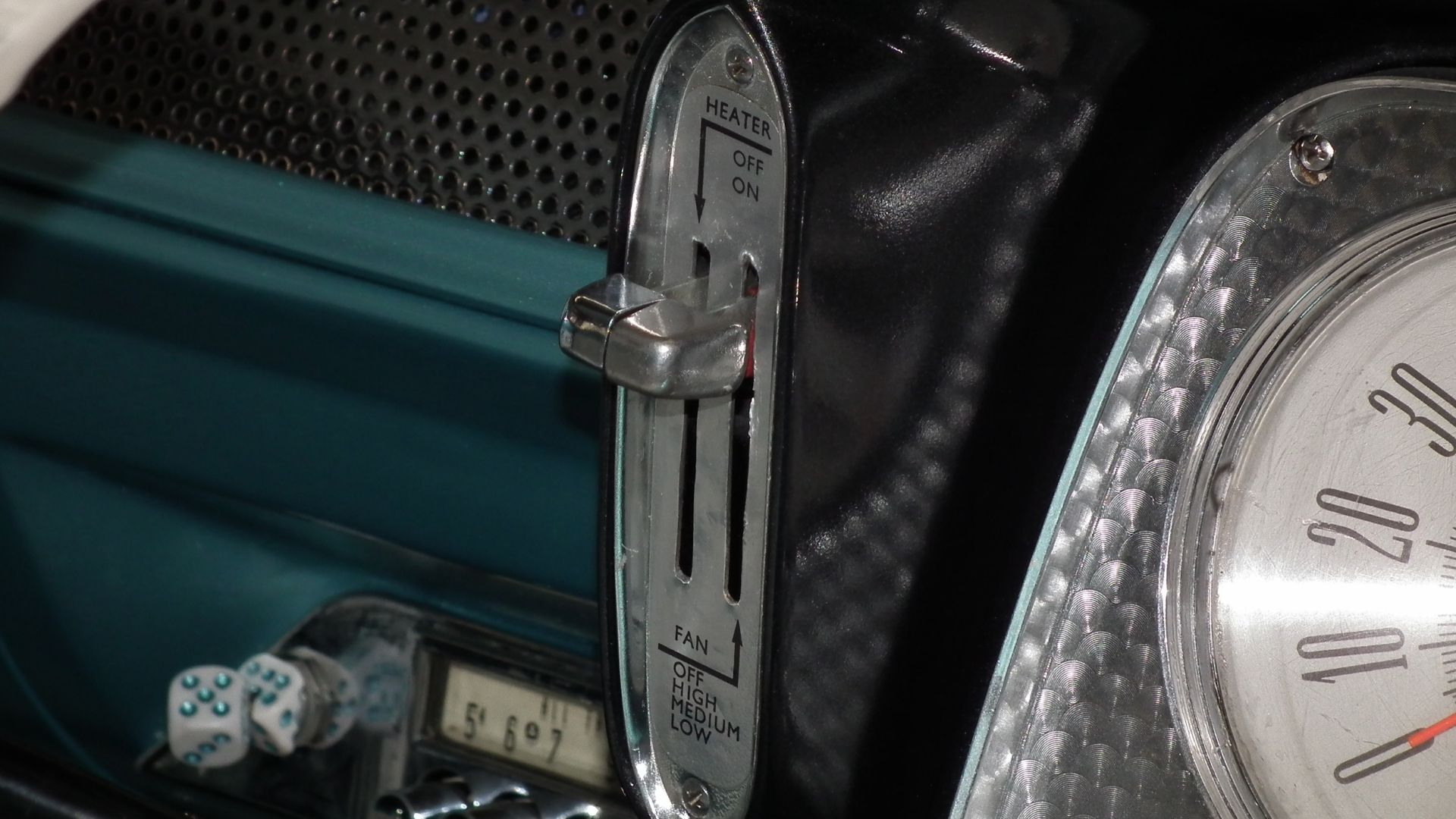 1962 Chrysler SV1 (S series) Valiant sedan heater controls. R series Valiants with factory installed heaters used the push button controls from the US Valiant. For the S series Chrysler sourced the heaters locally from Smith's, and used slide controls lik