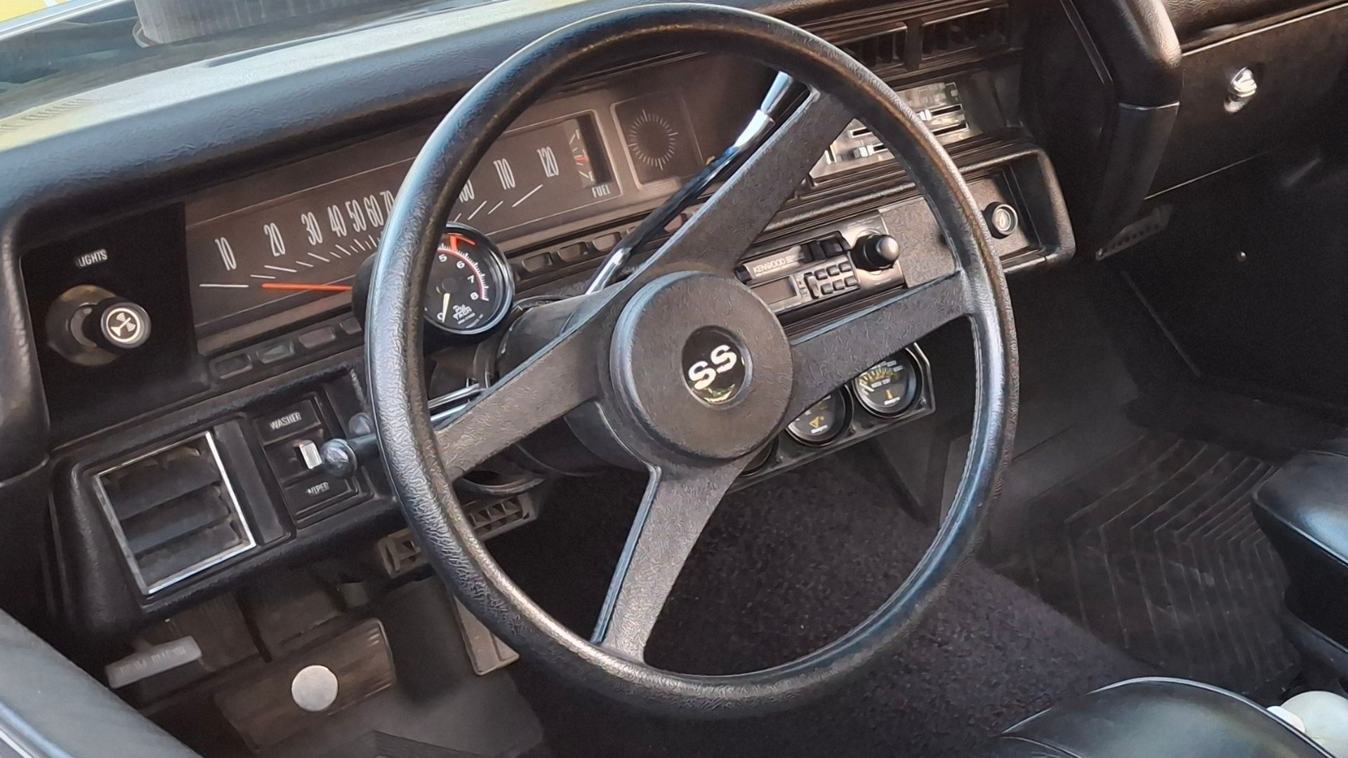 1972 Chevrolet Chevelle SS, yellow, interior, Golden Super Cruise 2026-08-01