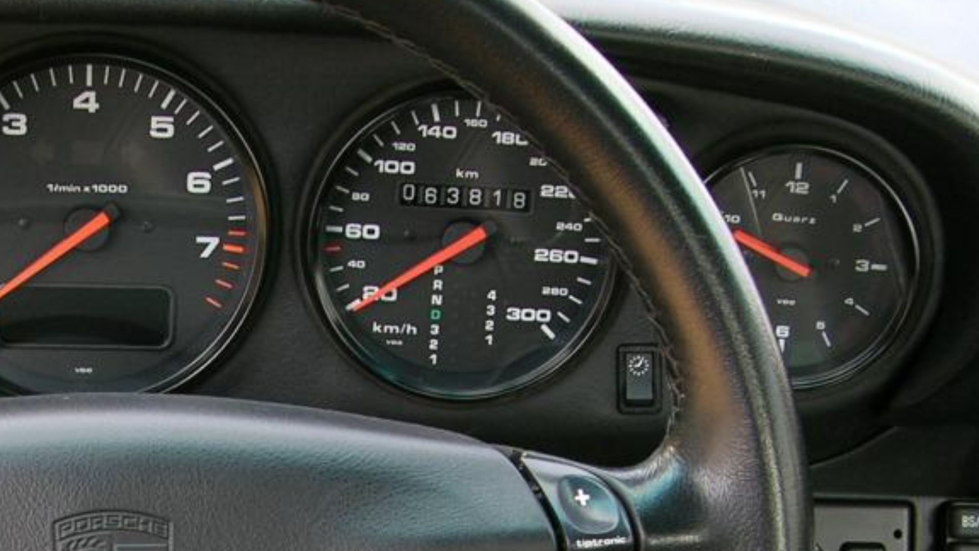 Porsche 911 Carrera 2