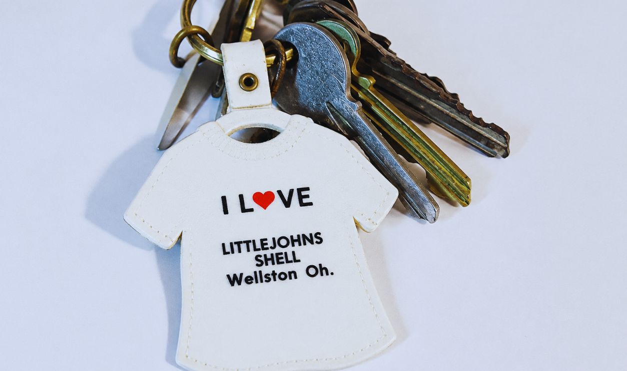 I L♥VE LITTLEJOHNS SHELL keychain
