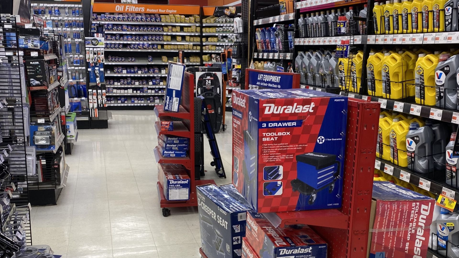 AutoZone Store Miami FL - interior, July 2022