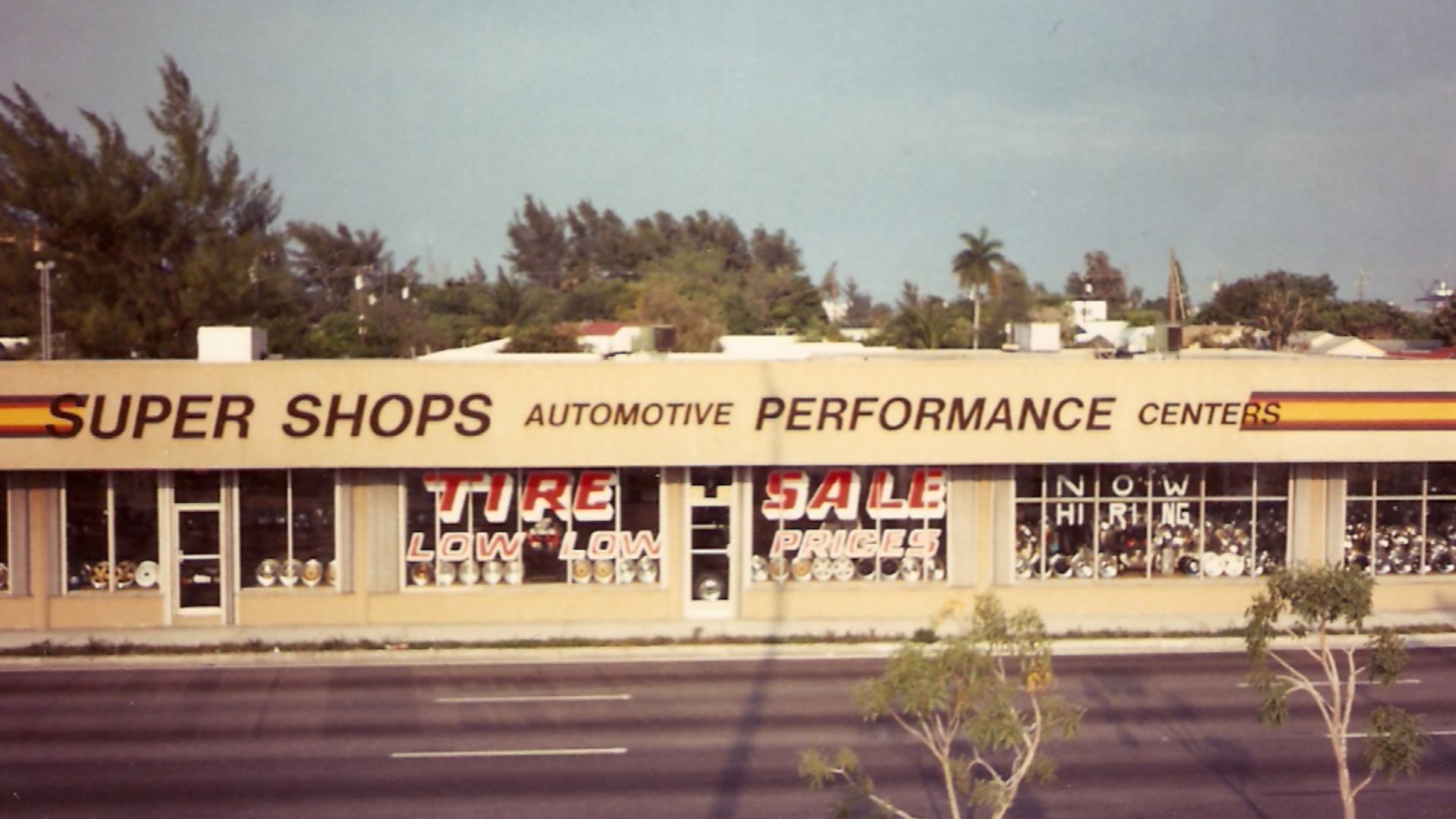 This is a picture of Super Shops #78, taken facing east. It is how the store appeared in 1988.