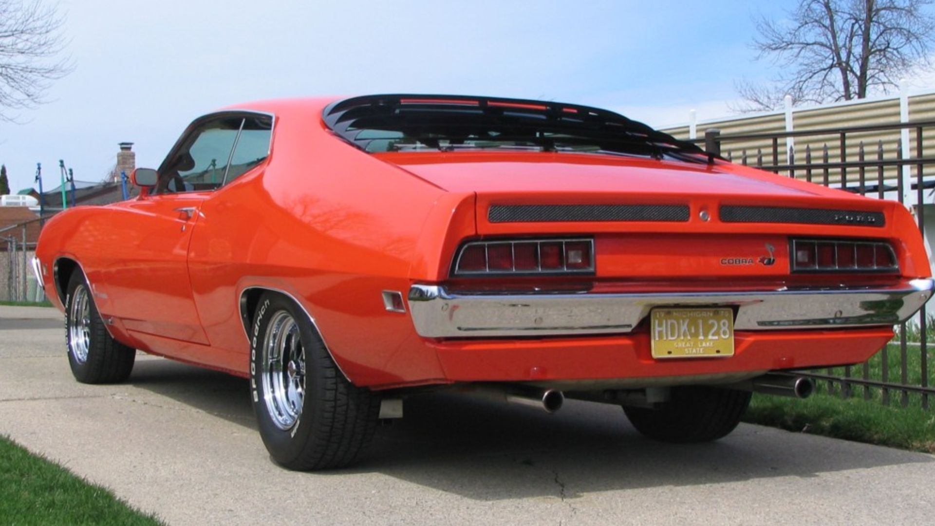 This is a photograph taken by Michael Chiolero of his own vehicle and he granted permission for this photo to be used under the following license.