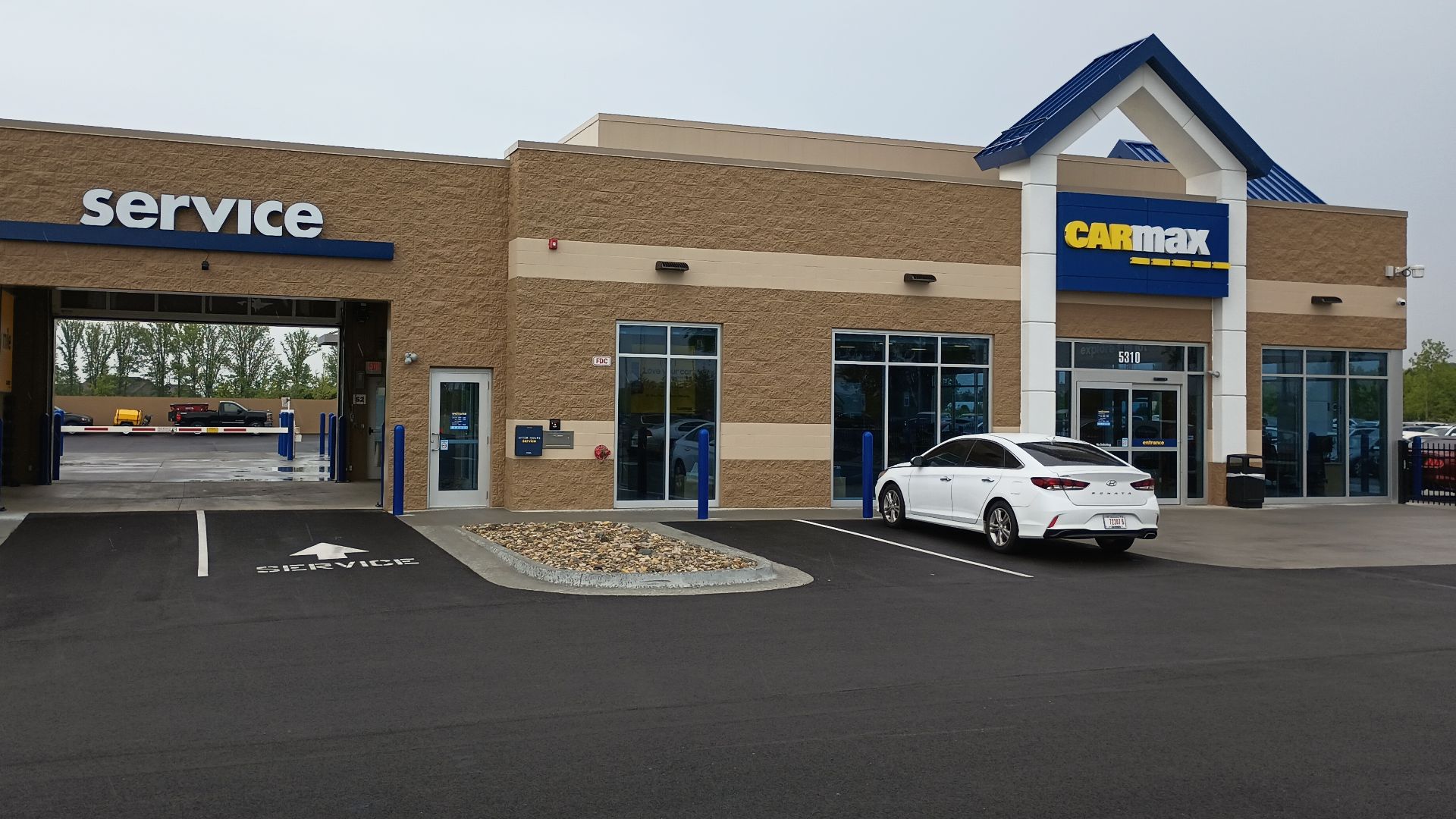 A CarMax dealership in Indianapolis.