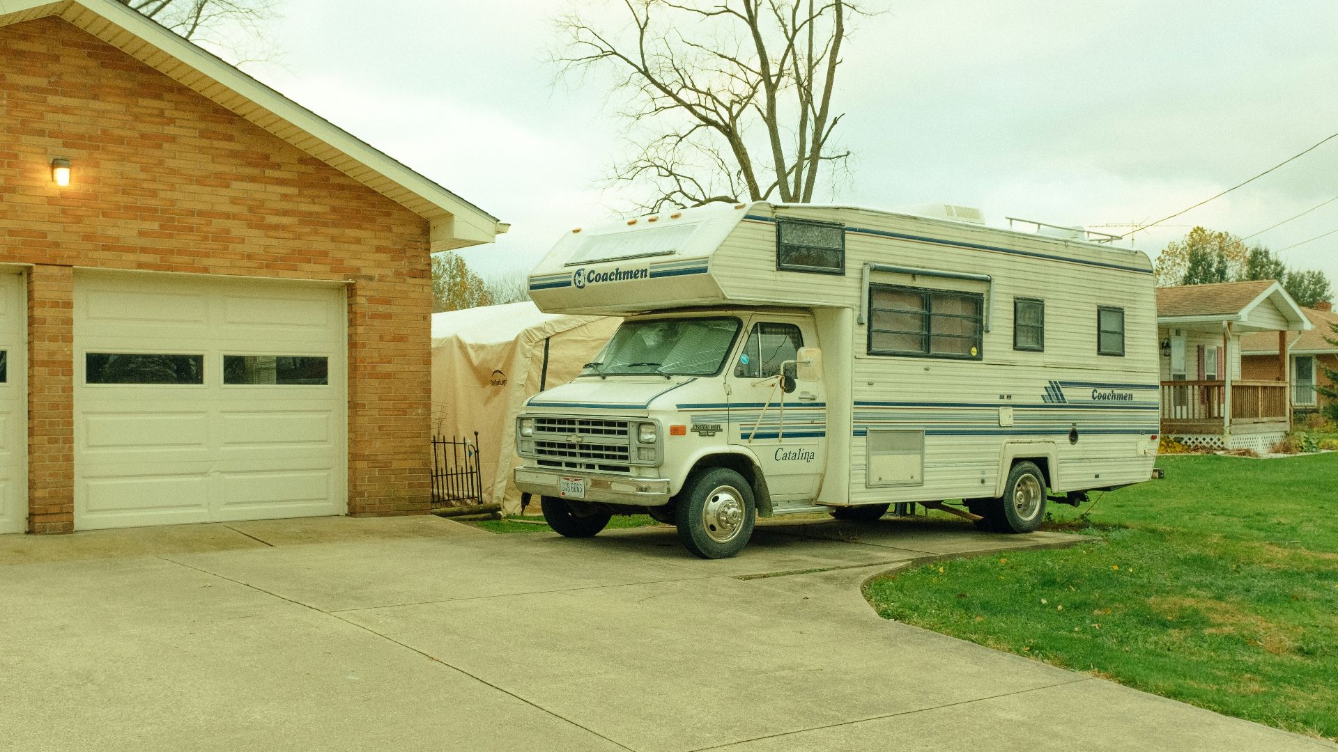 white and black mobile home