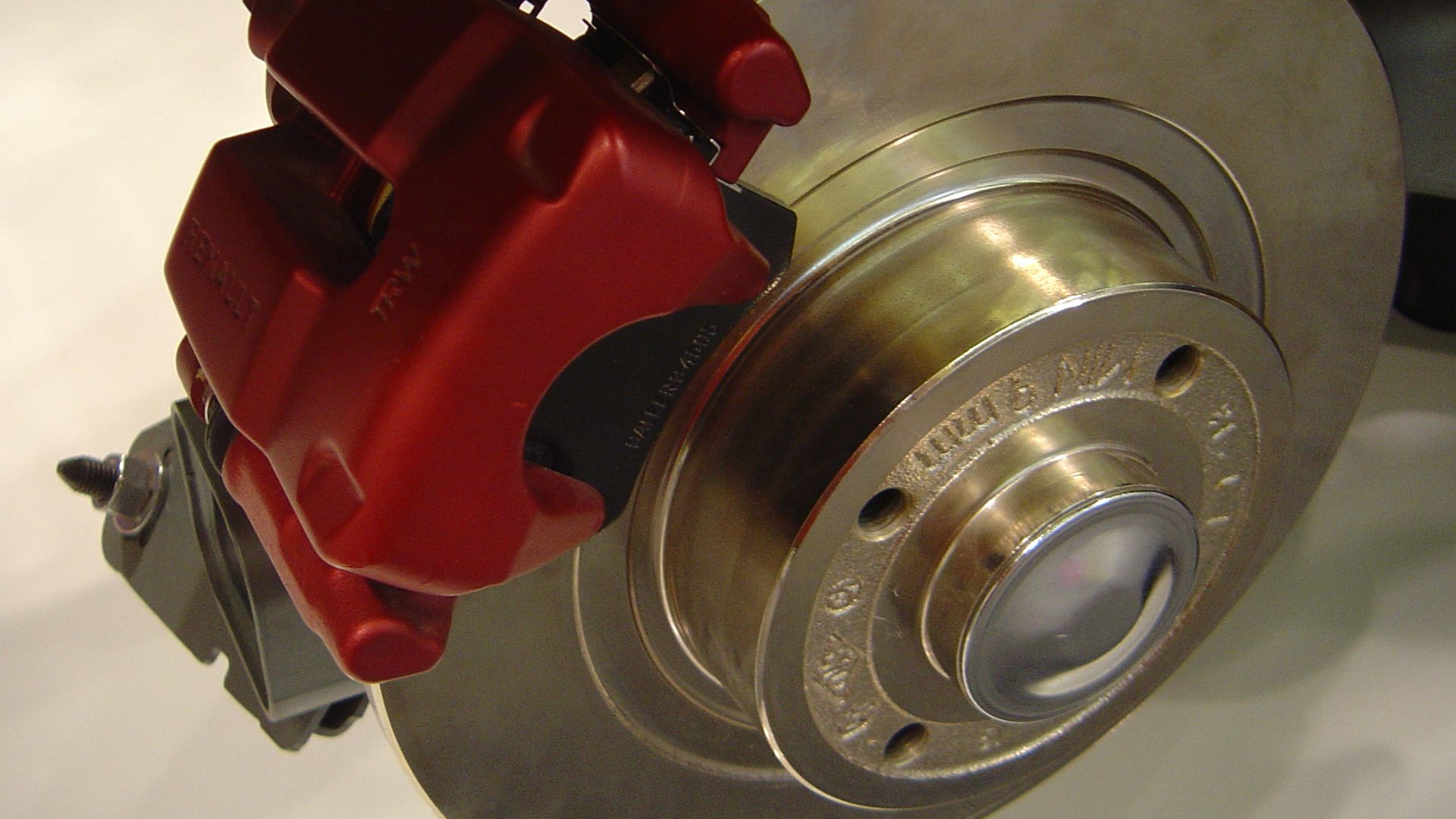 File:Disk brake dsc03682.jpg