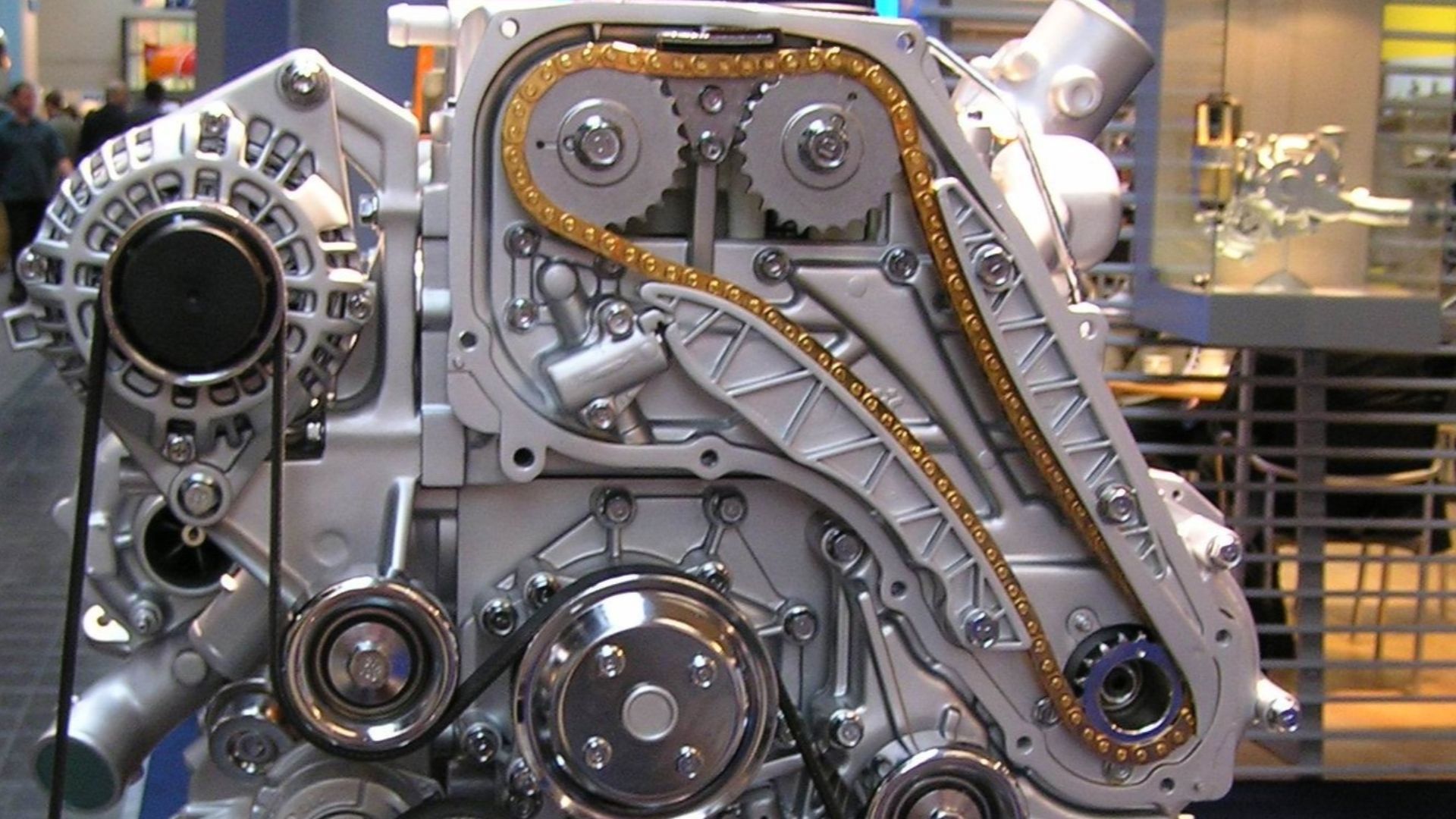 Mecanismul de distribuţie cu lanţuri și arbore cu came montat pe chiulasă, motor Hyundai, Common rail, 2,5cm³