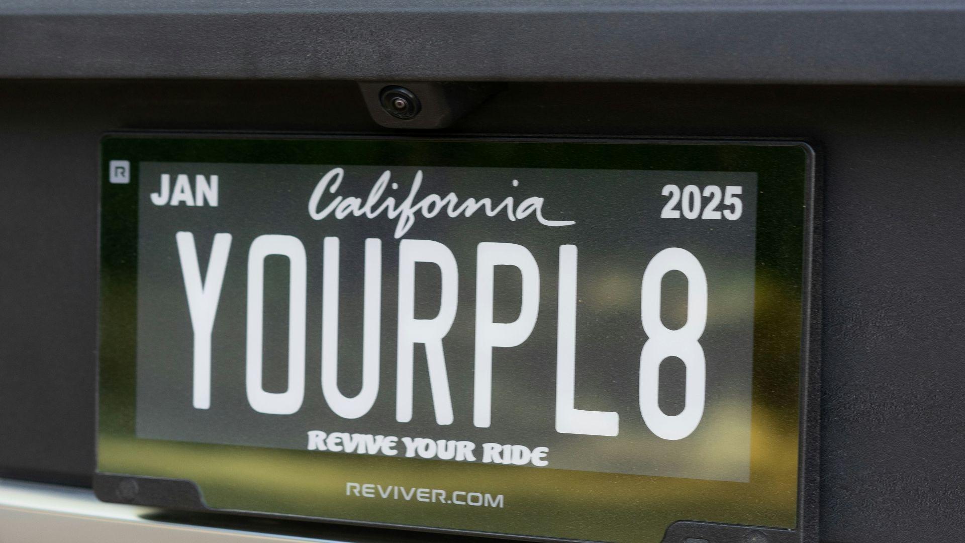 the license plate on the back of a car