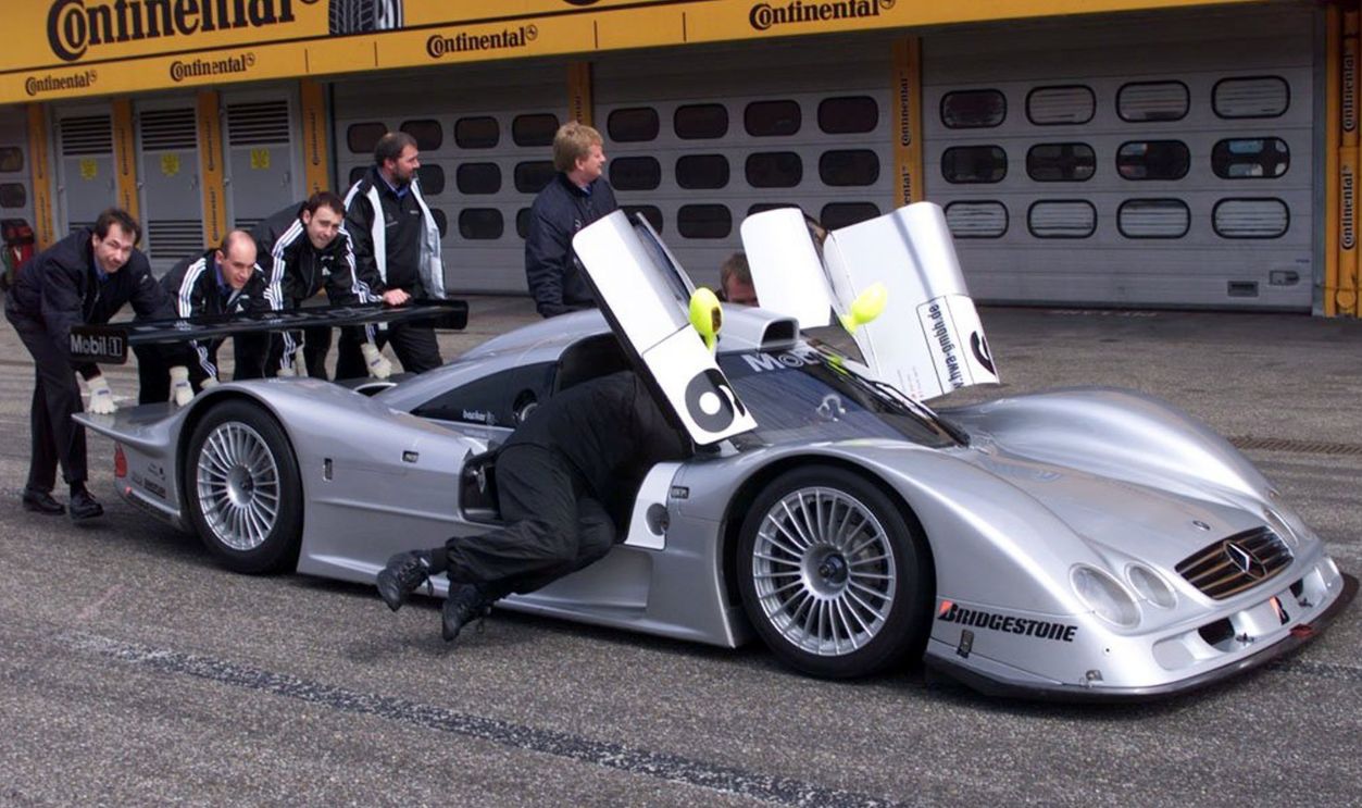 Motorsport: Mercedes CLR vorgestellt