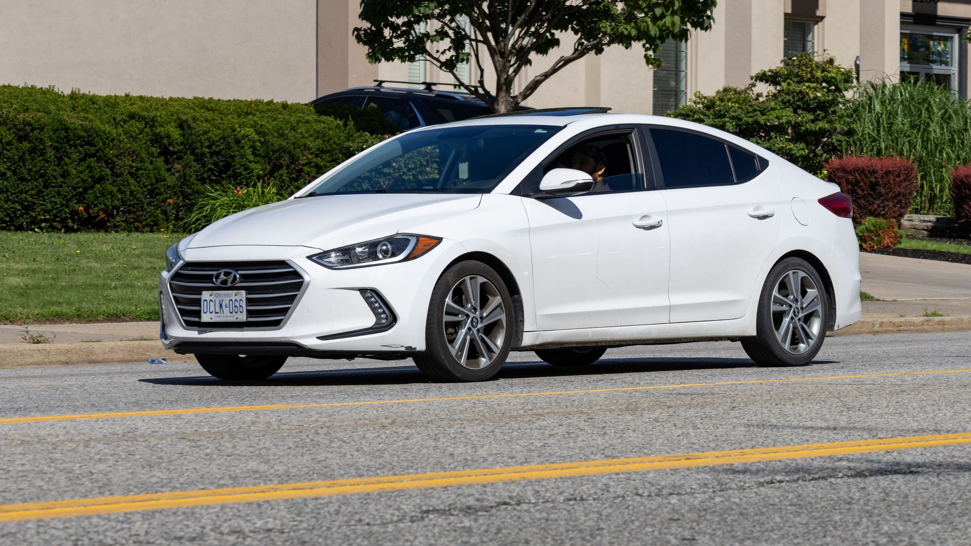 2017 Hyundai Elantra, Windsor, Ontario, 2025-07-01