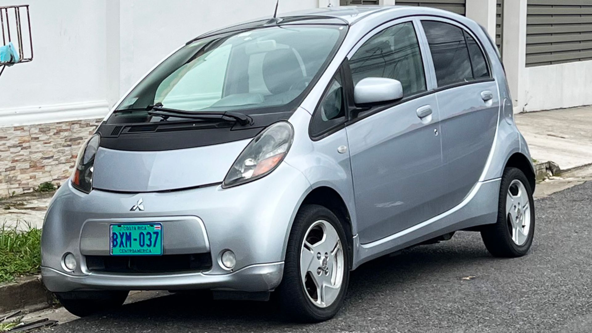 Mitsubishi iMiEV in Costa Rica. It was one of the first all-electric cars sold in Costa Rica