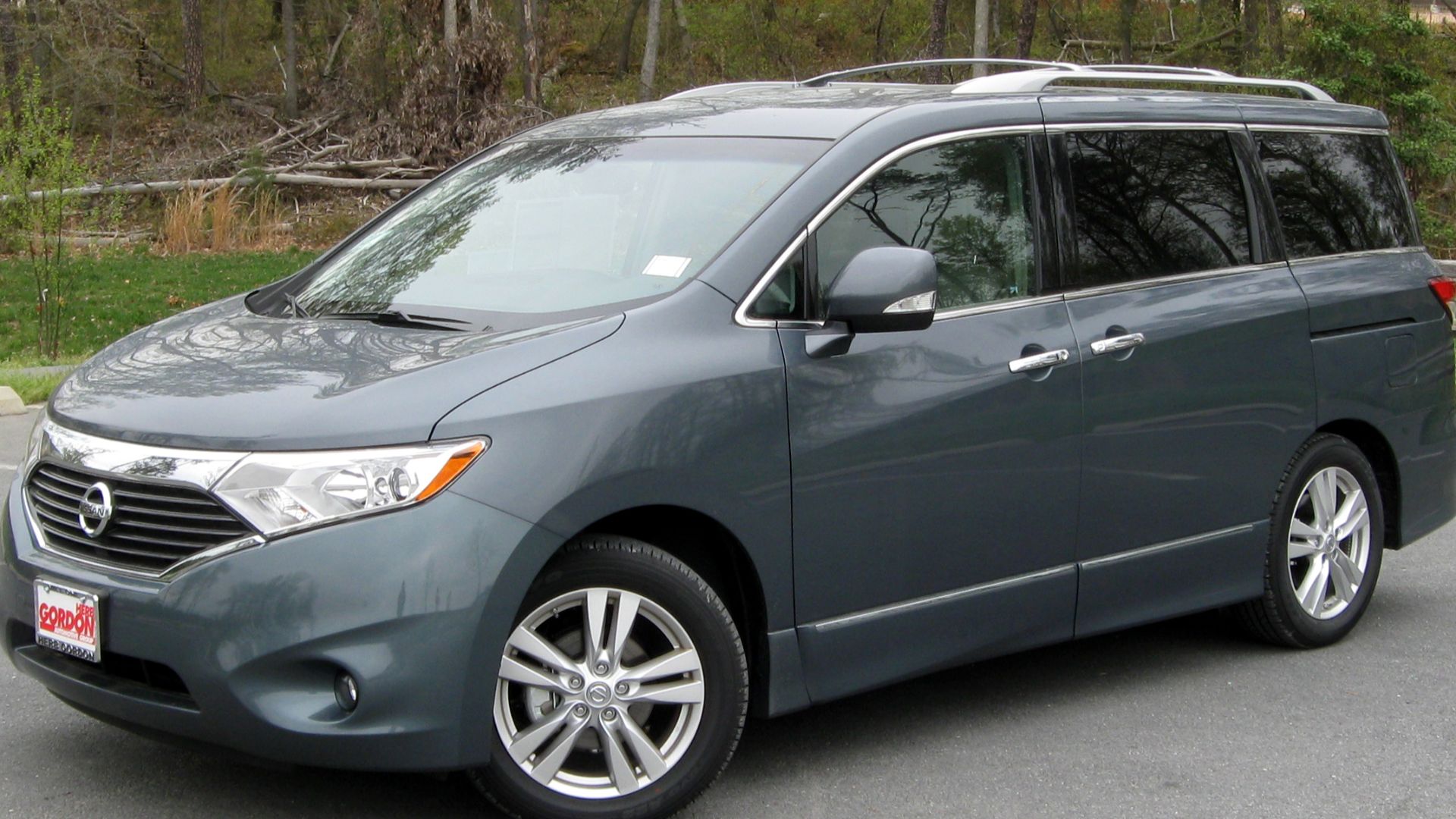 2011 Nissan Quest photographed in Silver Spring, Maryland, USA.