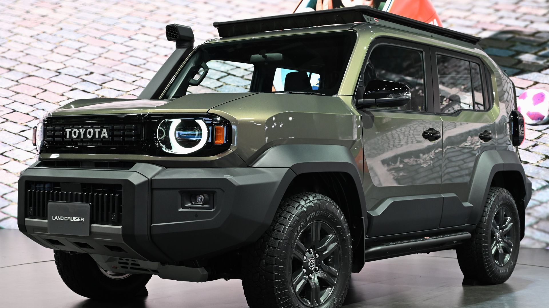 Toyota Land Cruiser FJ