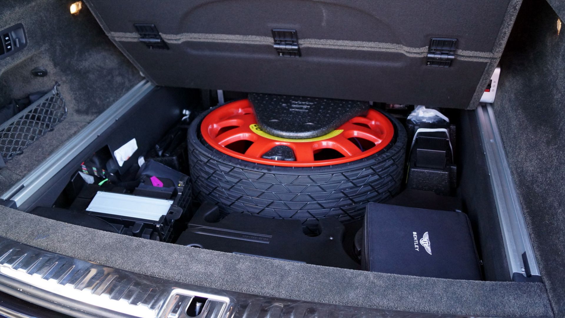 Bentley Bentayga spare wheel
