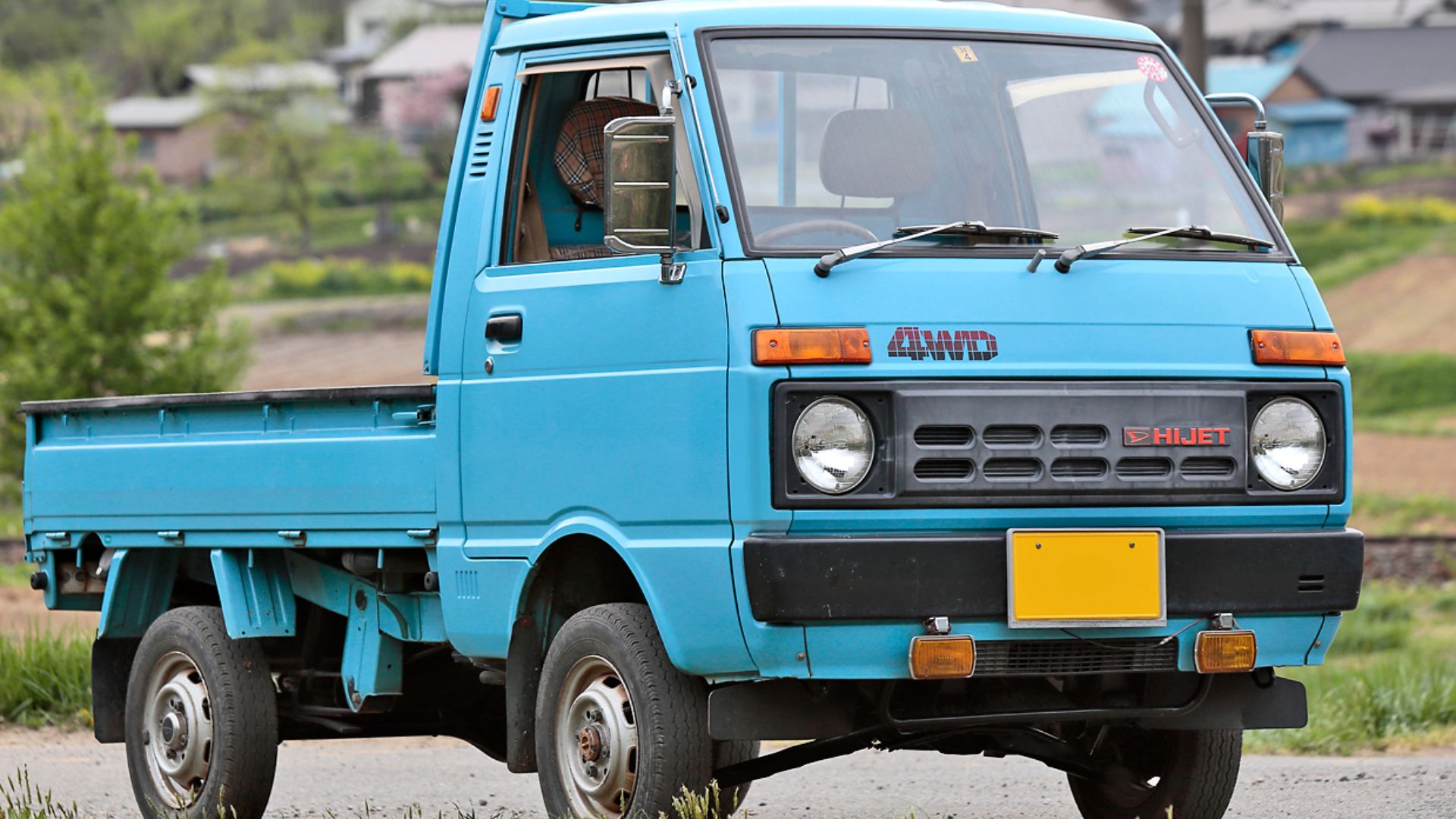 6th generation Daihatsu Hijet truck 4WD