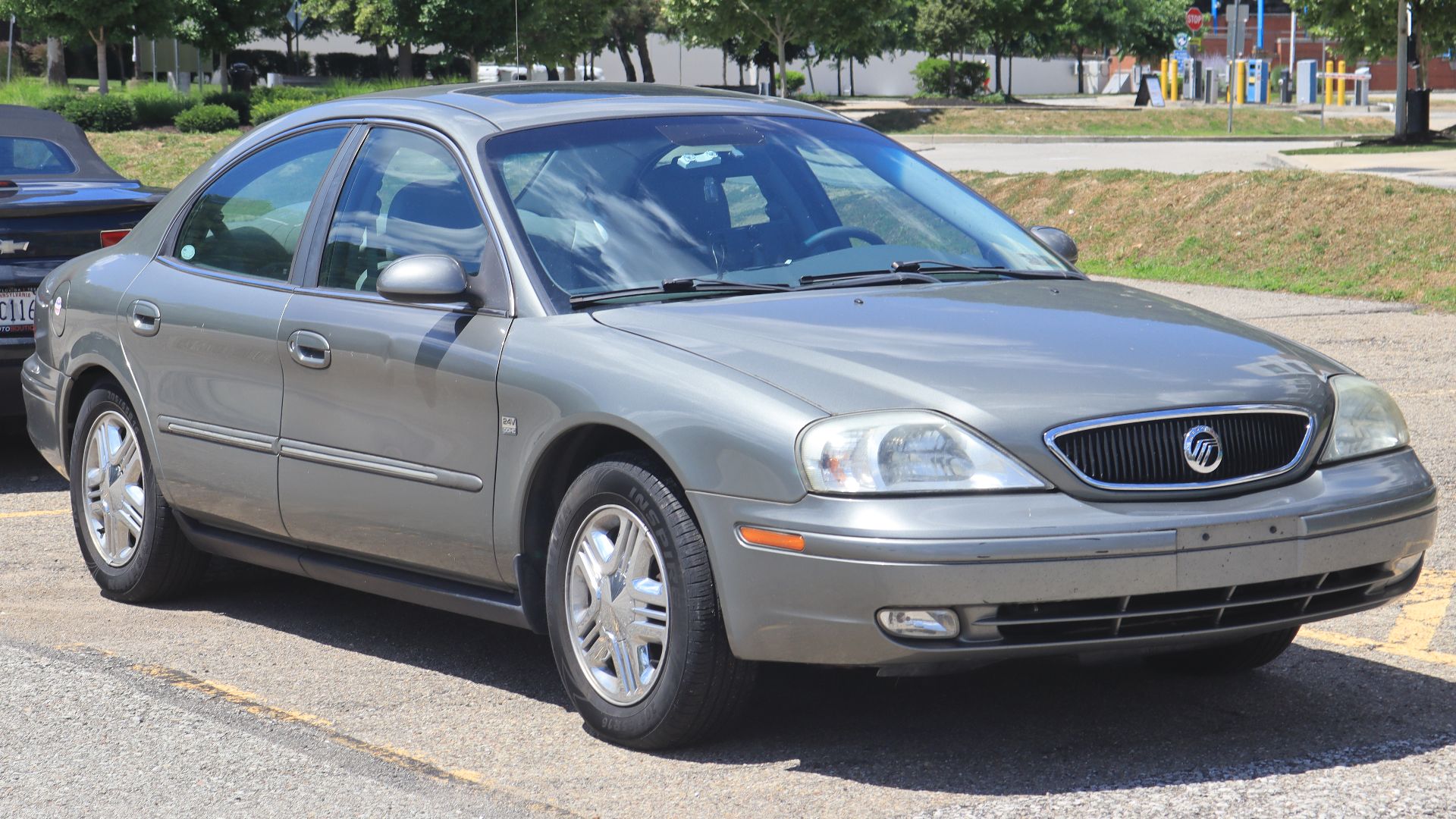 2001 Mercury Sable photographed in Pittsburgh, Pennsylvania.