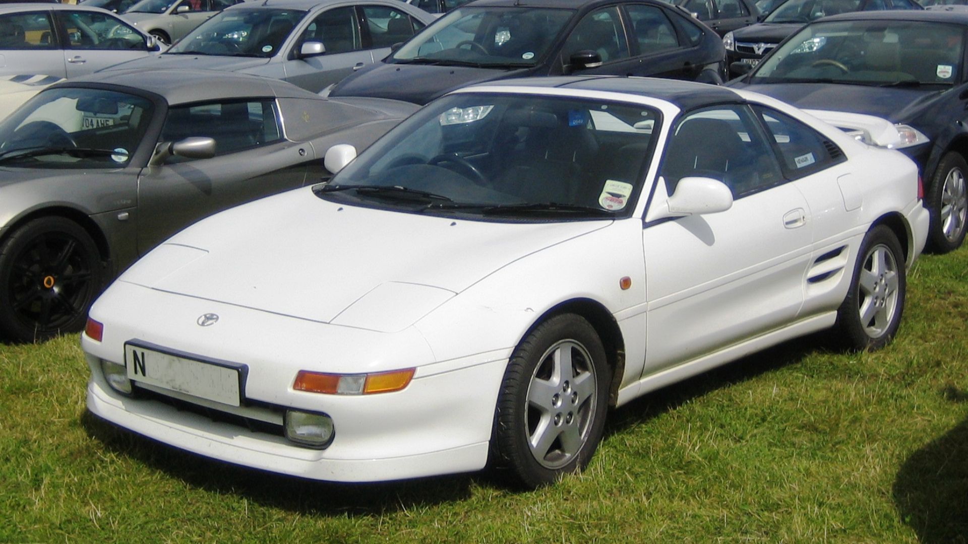 Toyota MR2 SW20 at Snetterton