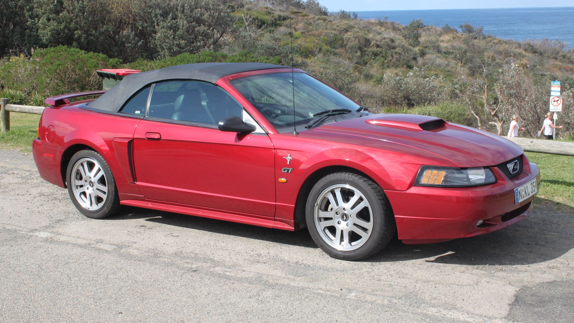 2004 Ford Mustang GT Convertible