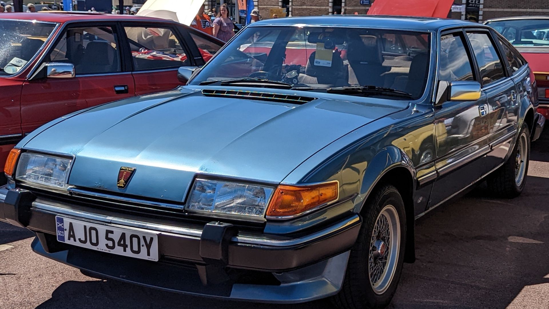 File:1982 Rover SD1 3500 SE Auto.jpg
