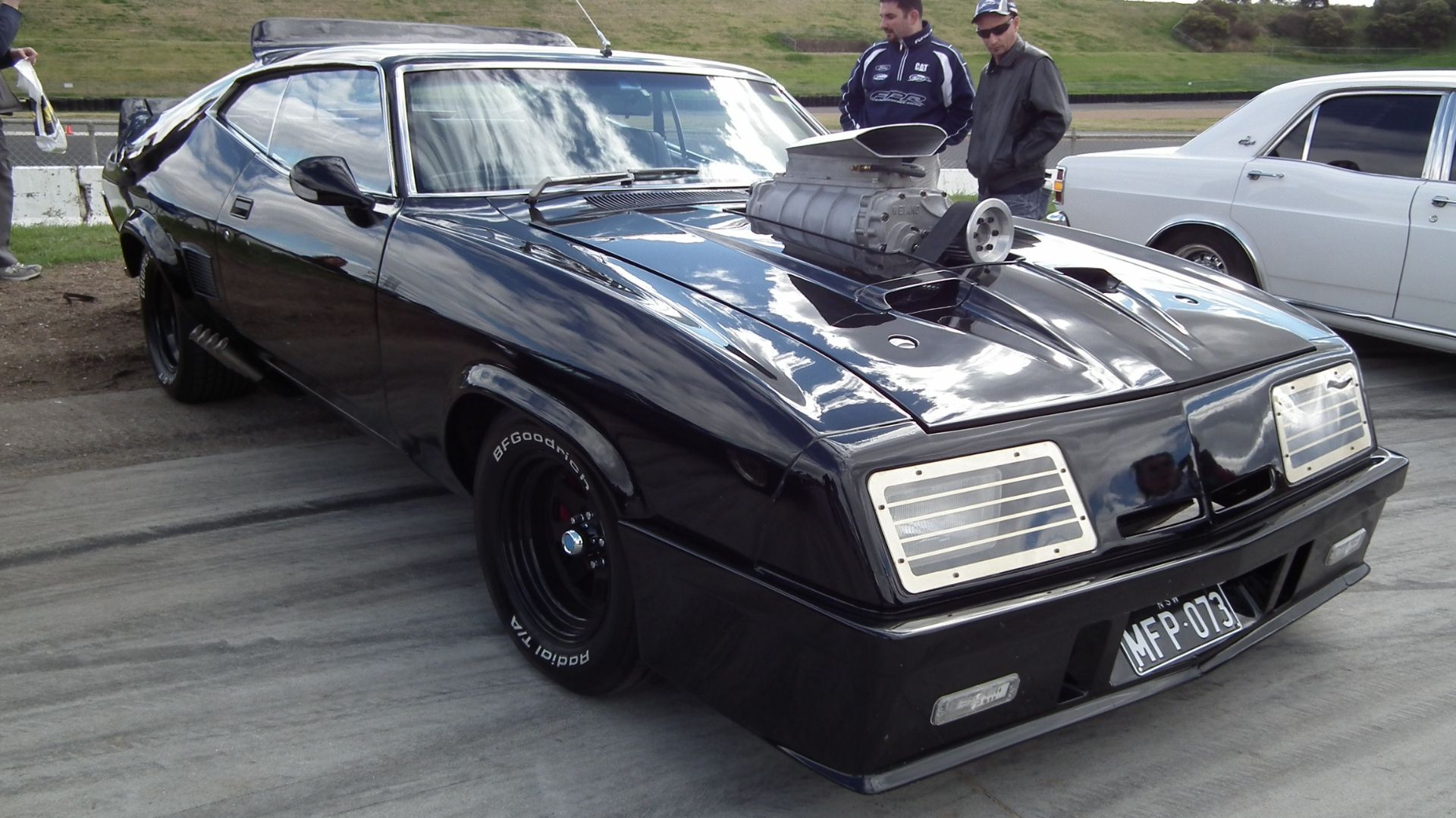 File:1973 Ford XB Falcon GT hardtop - Mad Max Interceptor replica (7708195186).jpg