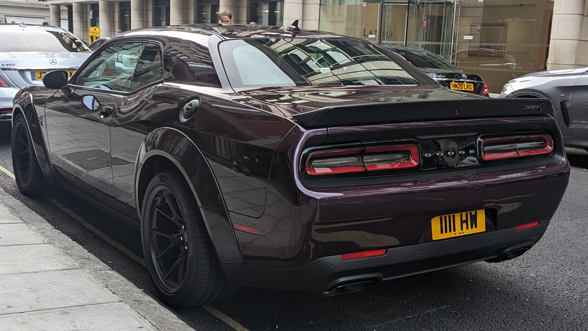 File:Dodge Challenger Hellcat.jpg