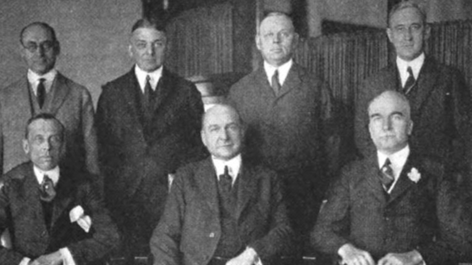 File:Executive officers of the General Motors Corporation, 1926.png