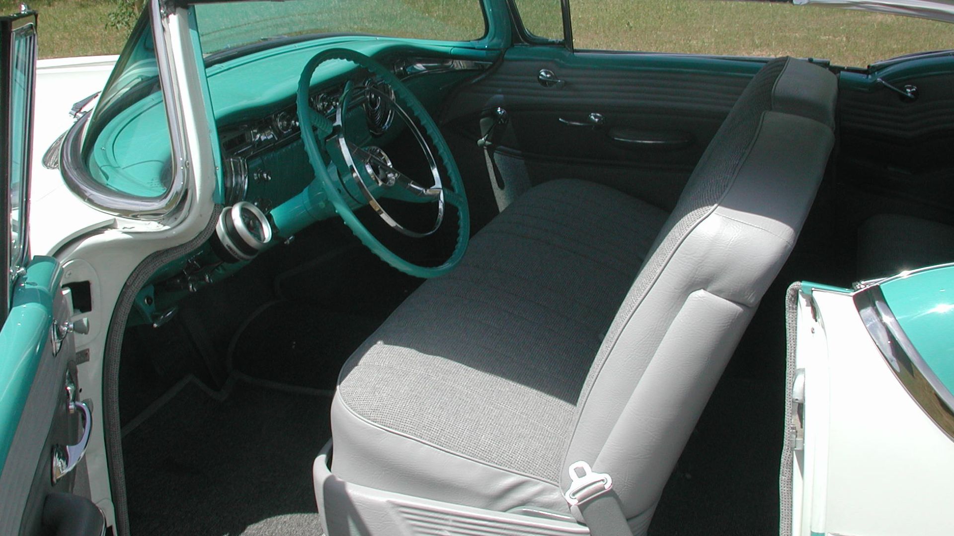 File:1955 Oldsmobile 88 - 6.JPG