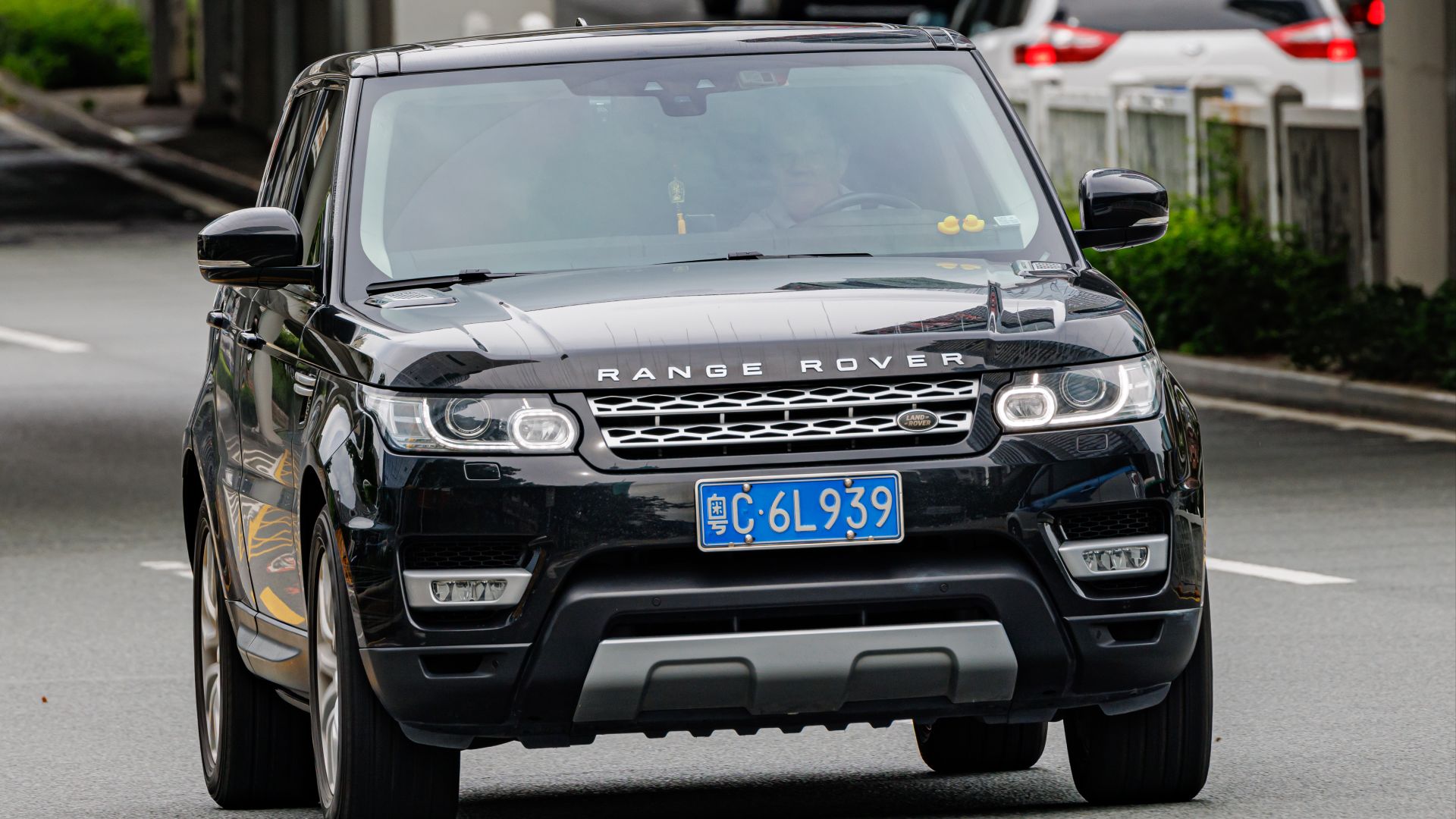 File:LAND ROVER RANGE ROVER SPORT (L494) China.jpg