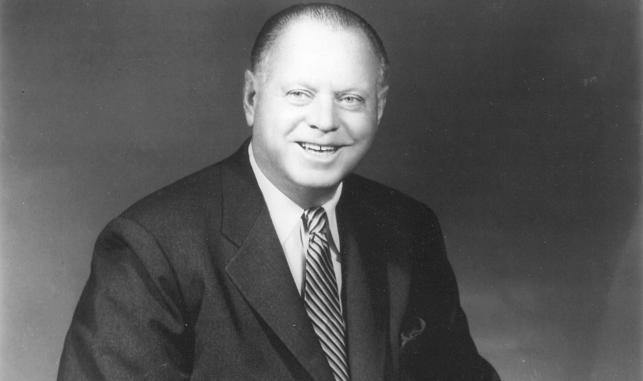 96796907 Harley J. Earl 